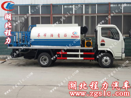 東風(fēng)小霸王瀝青灑布車 東風(fēng)小霸王瀝青灑布車
