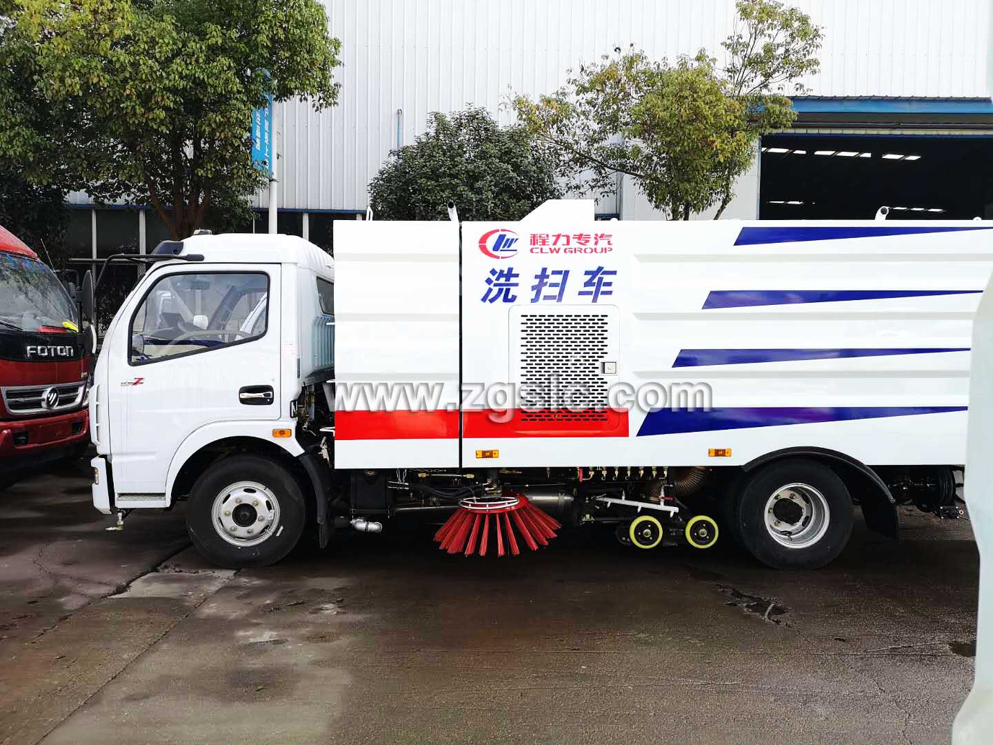 湖北程力東風(fēng)大多利卡洗掃車(國五)