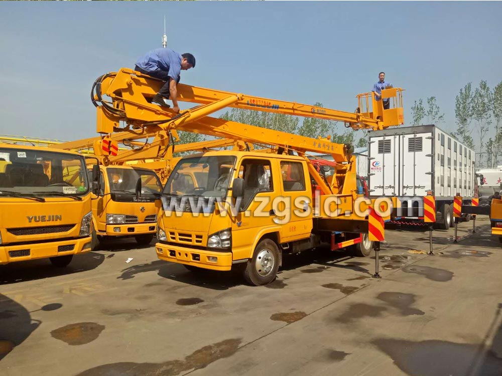 五十鈴雙排高空作業(yè)車(國五)
