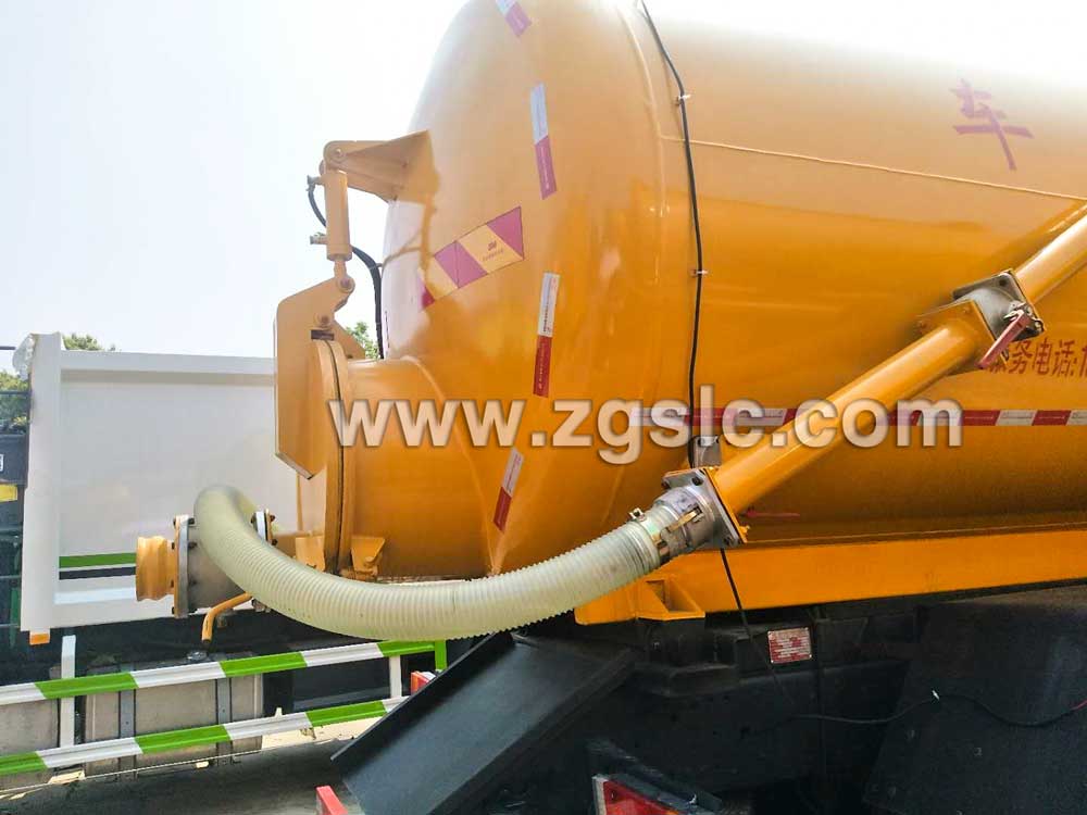 湖北程力東風(fēng)天龍吸污車(國五)