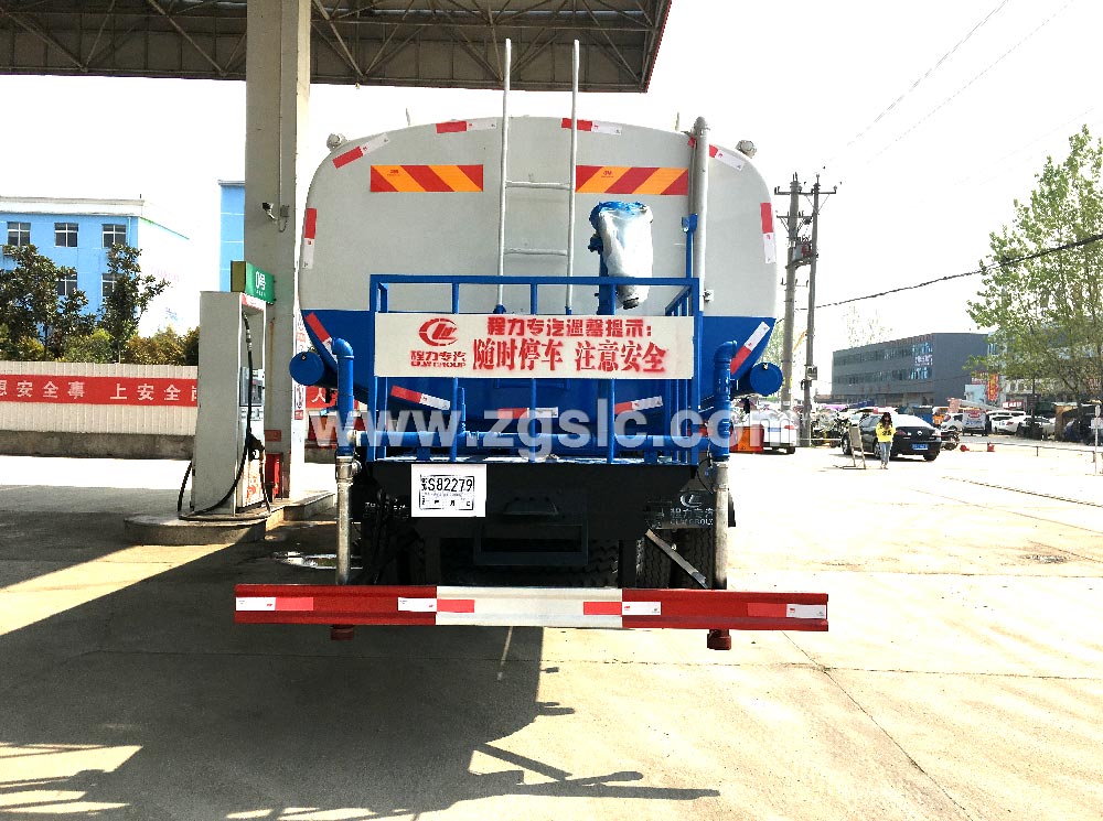 程力東風(fēng)后雙橋22噸灑水車黃牌(國五)