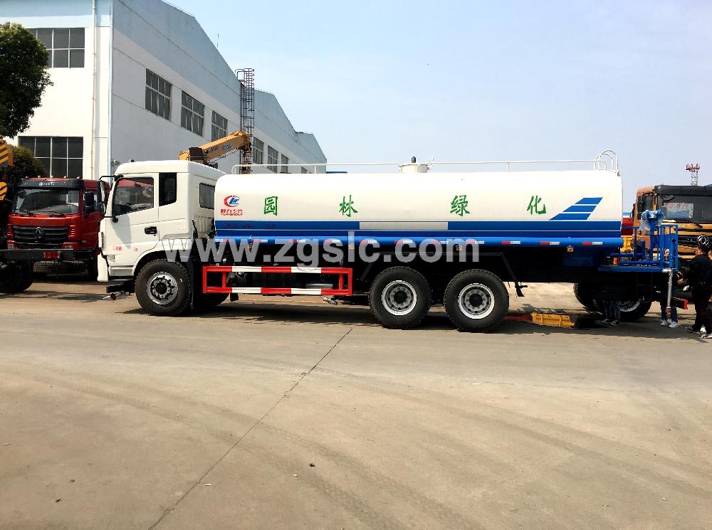 程力東風(fēng)后雙橋22噸灑水車黃牌(國五)