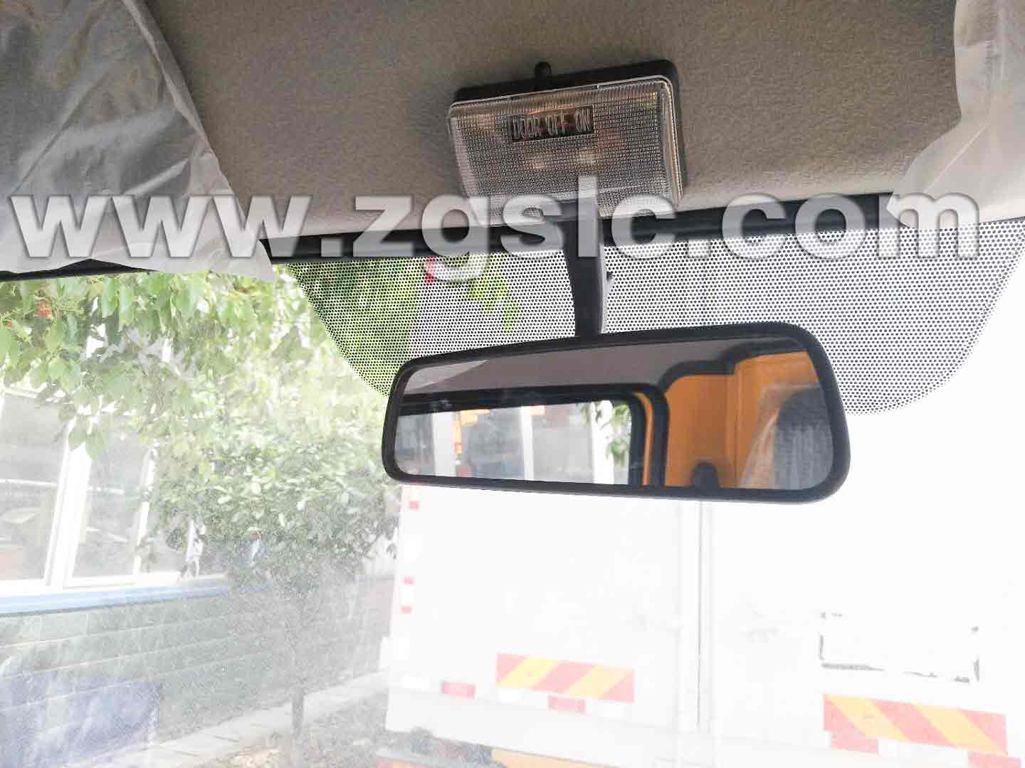 東風(fēng)大多利卡瀝青灑布車(國五)