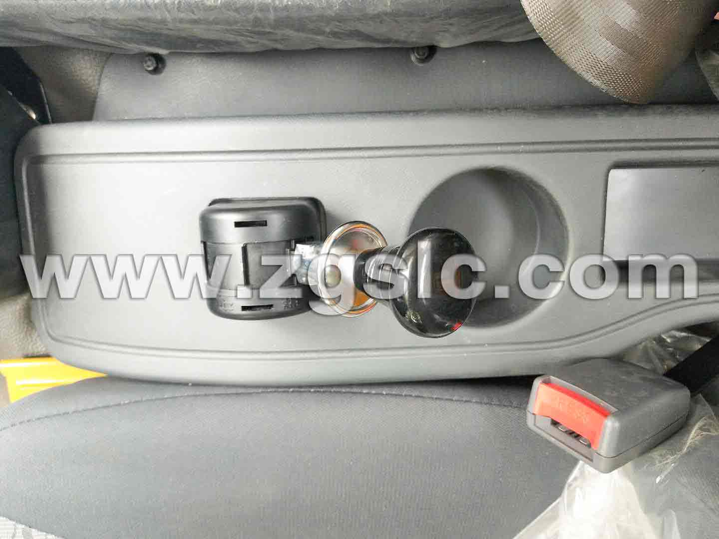 東風(fēng)大多利卡瀝青灑布車(國五)