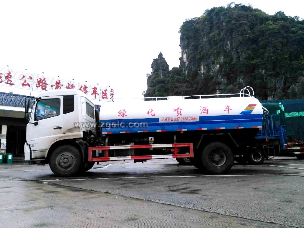 程力12方東風(fēng)天錦灑水車黃牌(國(guó)五)