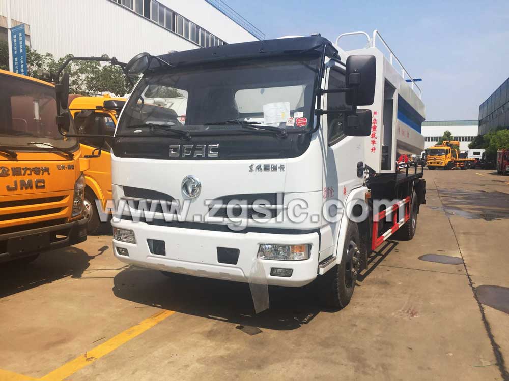 湖北程力東風(fēng)福瑞卡清洗吸污車(國五)