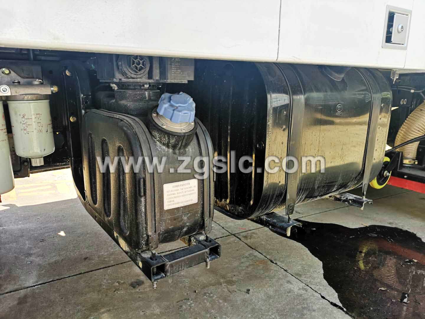 湖北程力東風(fēng)天錦吸塵車(chē)(國(guó)五)
