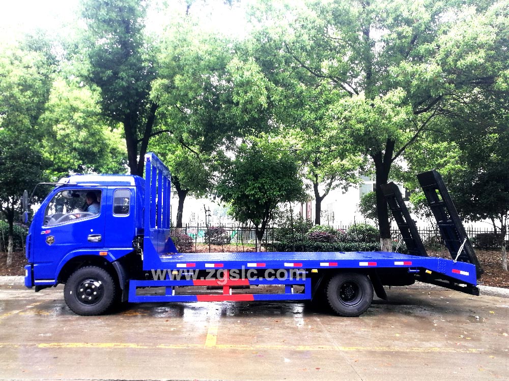 程力東風(fēng)多利卡黃牌挖機平板運輸車(國五)