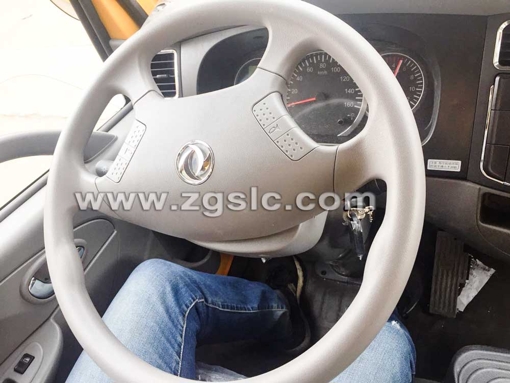 湖北程力東風(fēng)小多利卡高壓清洗車(chē)(國(guó)五)