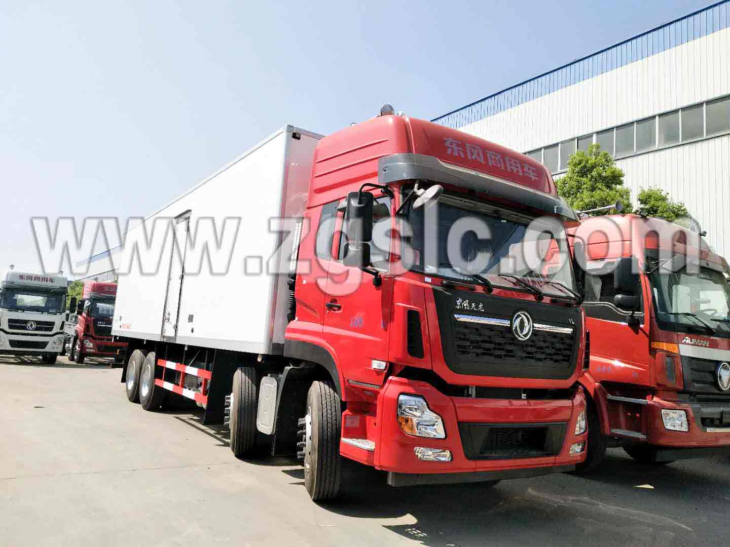 東風(fēng)天龍后前四后八冷藏車