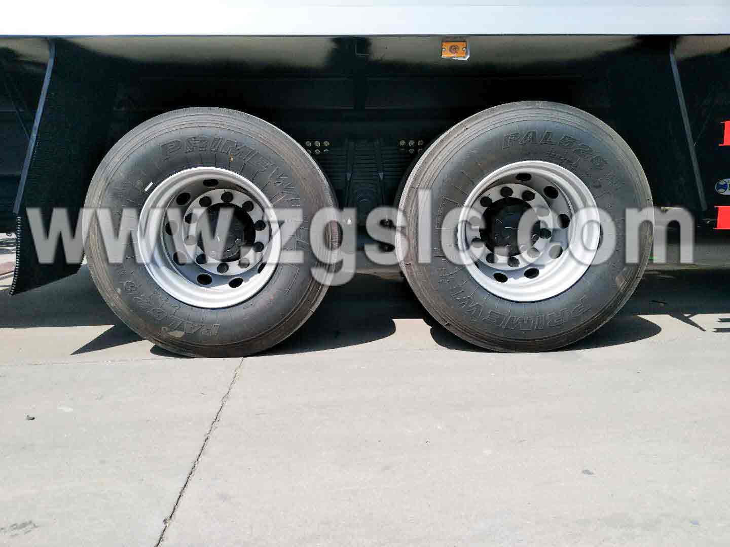 東風(fēng)天龍后前四后八冷藏車