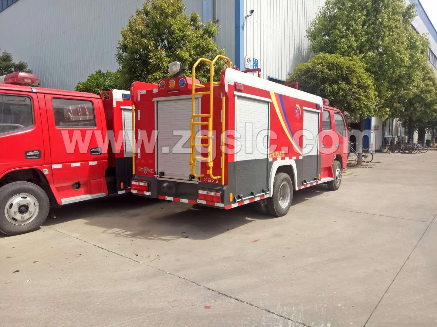 東風(fēng)凱普特雙排水罐消防車 (國(guó)五)