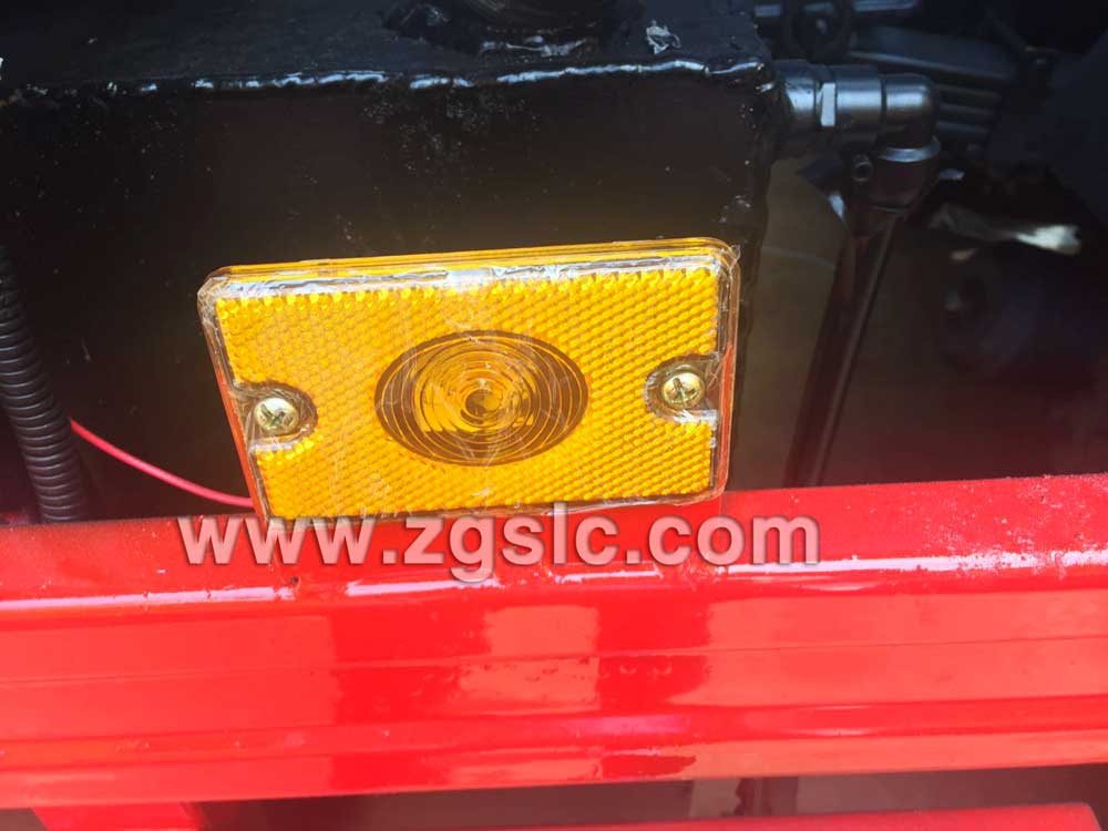 湖北程力東風(fēng)專底吸污車(國五)