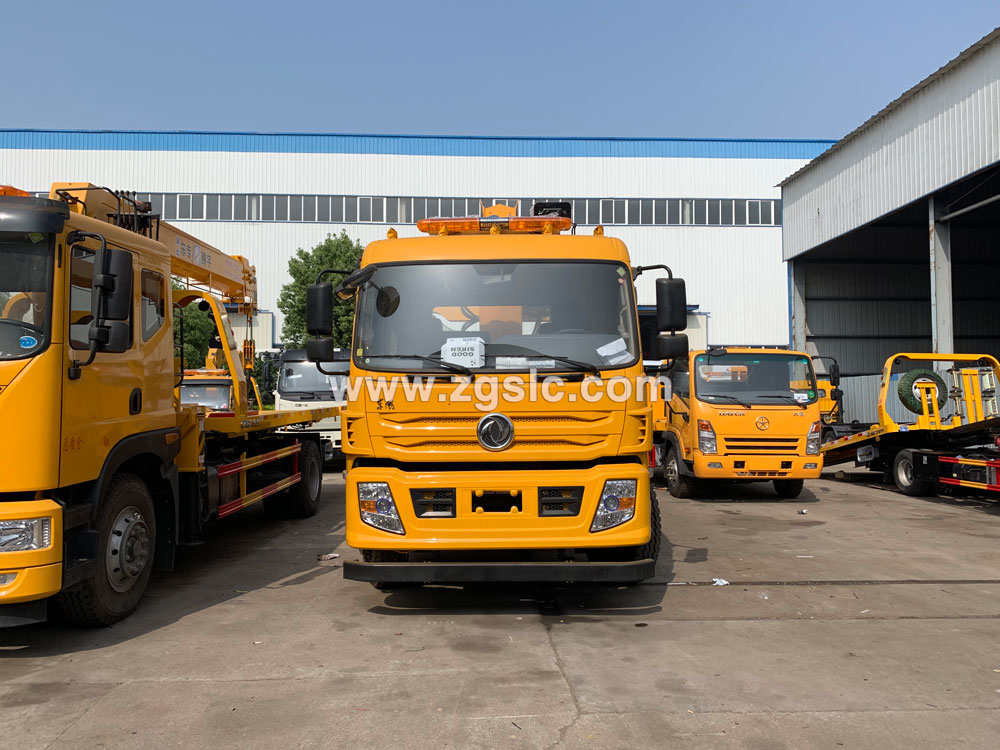 東風(fēng)一拖二帶吊清障車(chē)_東風(fēng)一拖二帶吊清障車(chē)在哪買(mǎi)便宜