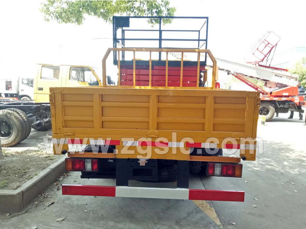 江鈴10米高空作業(yè)升降平臺(tái)車(國(guó)五)的質(zhì)量