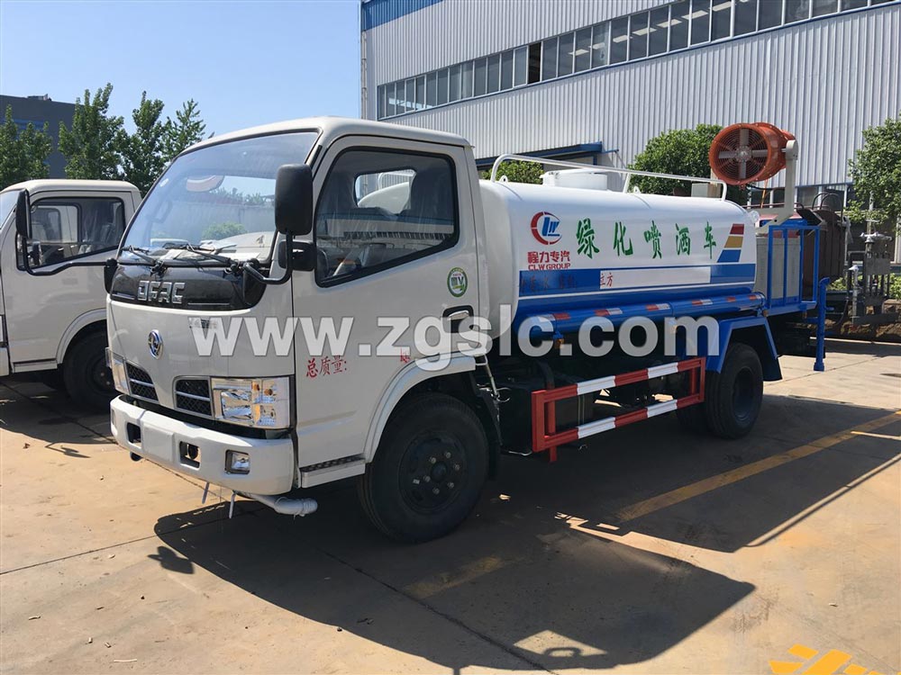 東風(fēng)小多利卡噴藥車（國五）價格