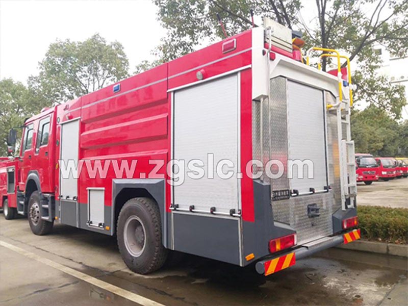 重汽T5G-5噸水罐消防車(國五)-廠家價(jià)格