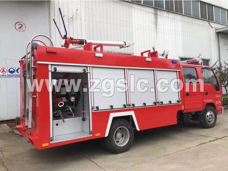 程力集團(tuán)銳鈴2噸泡沫消防車(國(guó)五)