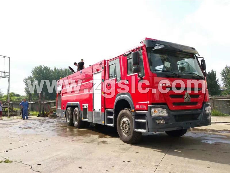 重汽后雙橋16噸水罐泡沫消防車(chē)