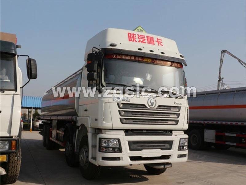 陜汽德龍(34方)運(yùn)油車(國五)