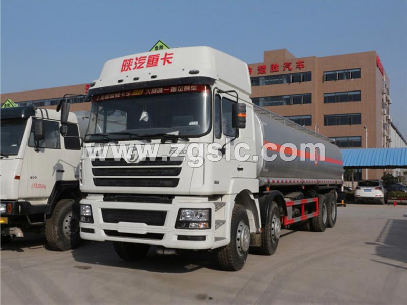 陜汽德龍(34方)運(yùn)油車(國五)