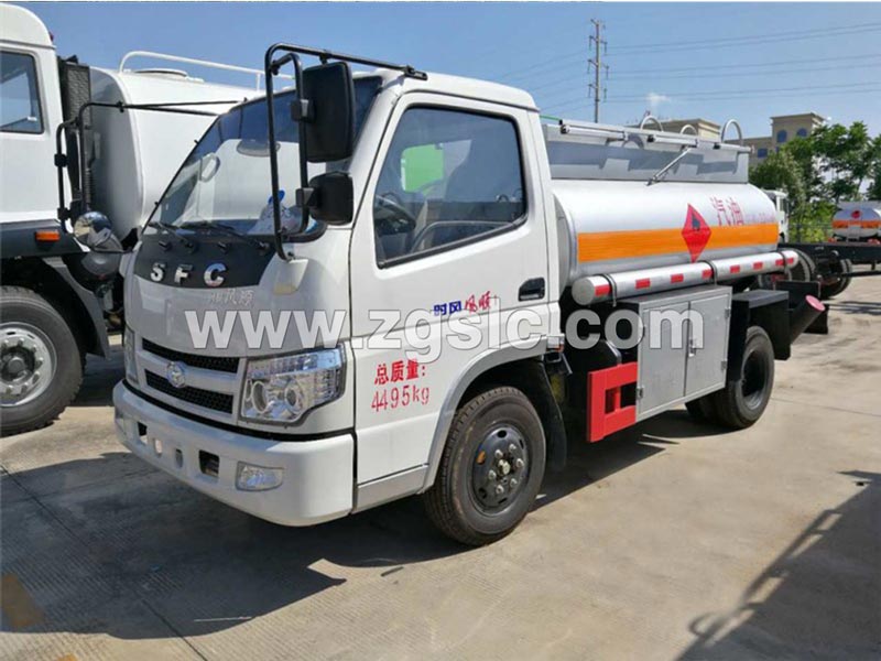 時(shí)風(fēng)2.5方加油車(國(guó)五)-那個(gè)品牌好