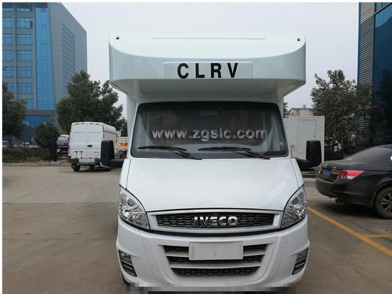 依維柯新寶迪C型房車時(shí)尚版(國五)廠家直銷