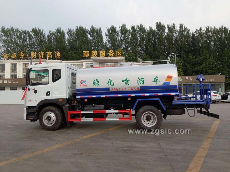 12方灑水車價(jià)格