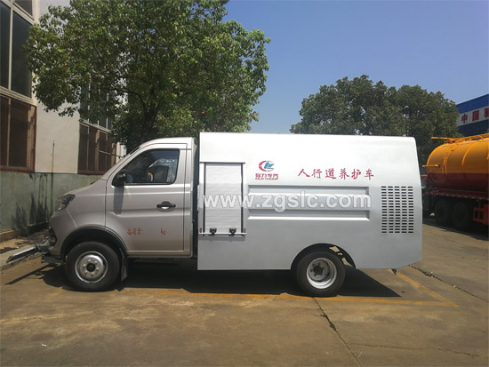 3方路面養(yǎng)護(hù)車
