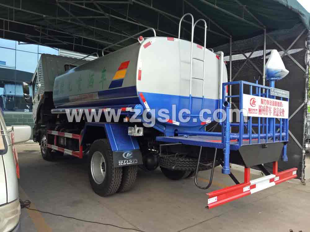 程力專用汽車(chē)股份有限公司東風(fēng)D9灑水車(chē)