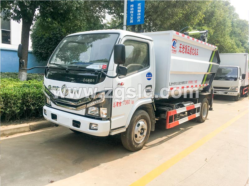 湖北程力集團(tuán)生產(chǎn)的國(guó)六無(wú)漏泄壓縮垃圾車