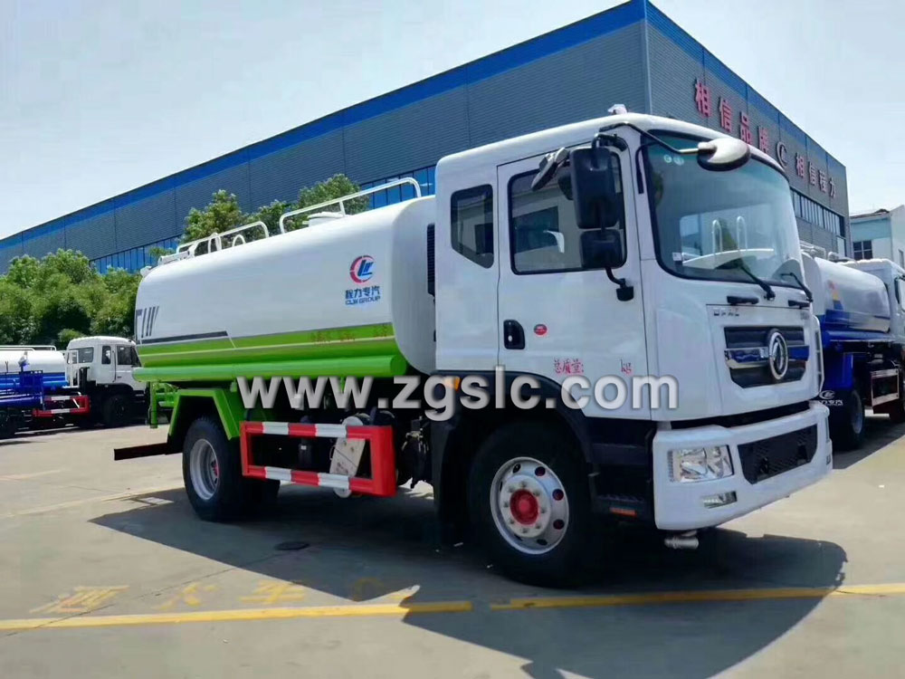 程力專用汽車股份有限公司國六東風(fēng)D9灑水車廠家