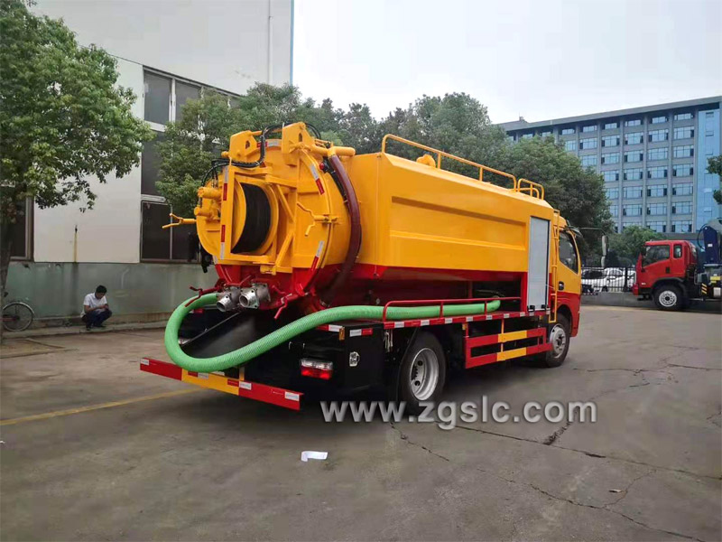 程力集團(tuán)東風(fēng)大多利卡清洗吸污車_吸污車廠家直銷