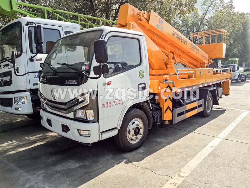 程力國(guó)六東風(fēng)小多利卡18米高空作業(yè)車(chē)