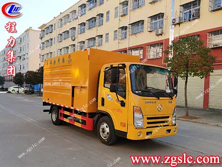 掃路車(chē).jpg