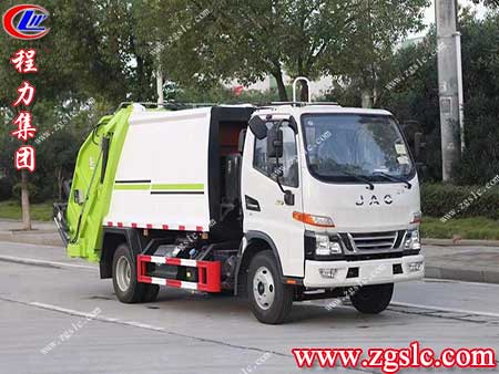 程力集團(tuán)對(duì)于安全使用以及維持保養(yǎng)壓縮垃圾車提出的建議