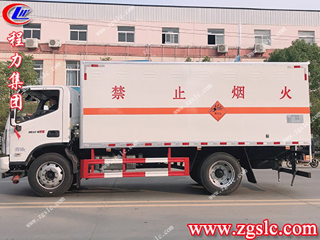 運輸爆炸物，就選湖北程力牌爆破器材運輸車，您值得信賴